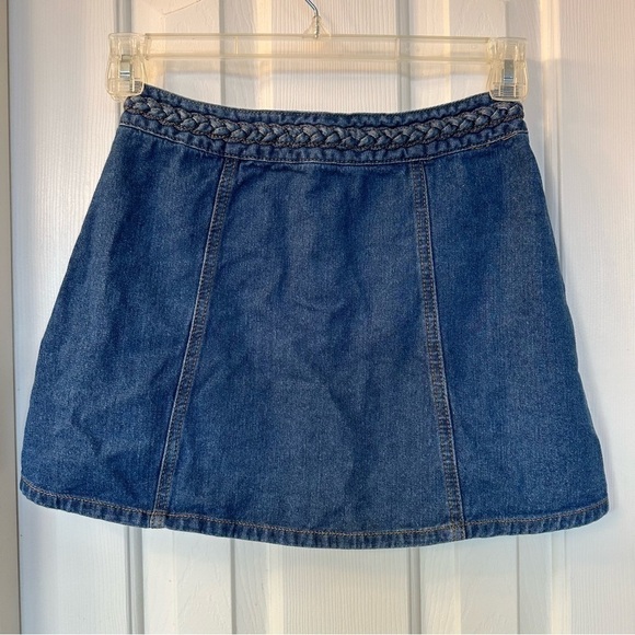 Womens Kendall + Kylie Mini Denim Skirt Size 25 Braided Waist Embellish Jean - Picture 3 of 9